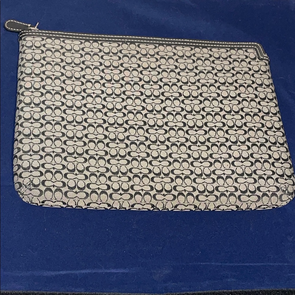 Coach Signature Canvas Zip Tablet Case Sleeve
